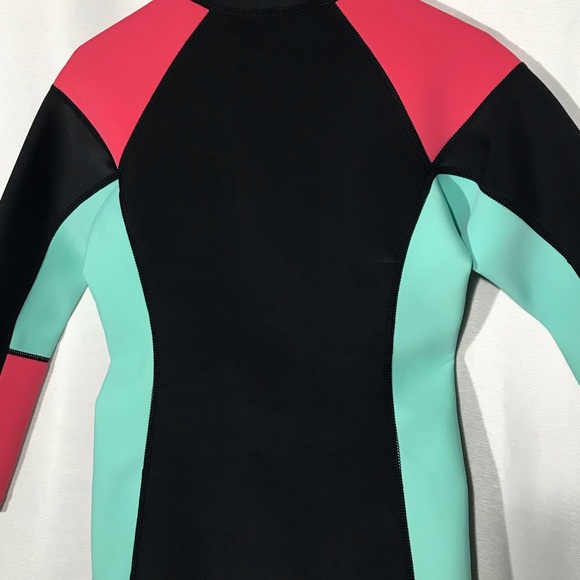 Colorblock wetsuit top - Picture 14 of 15